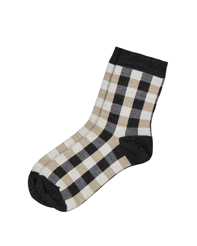 Tic-Tac-Toe Check Socks